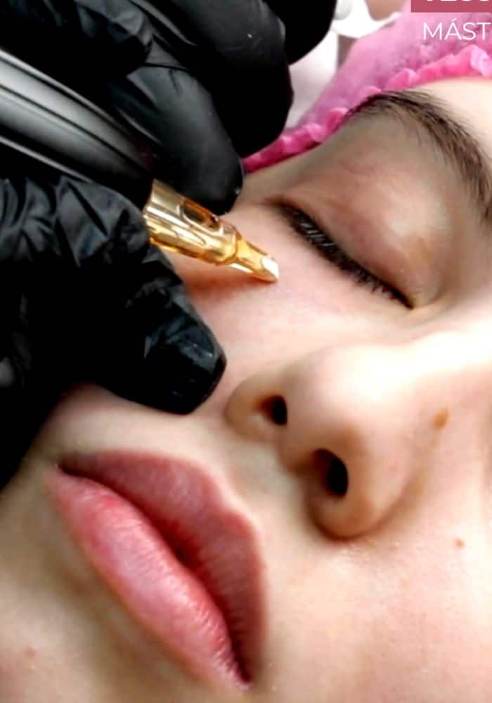 Camuflaje De Ojeras Yess Lacroix